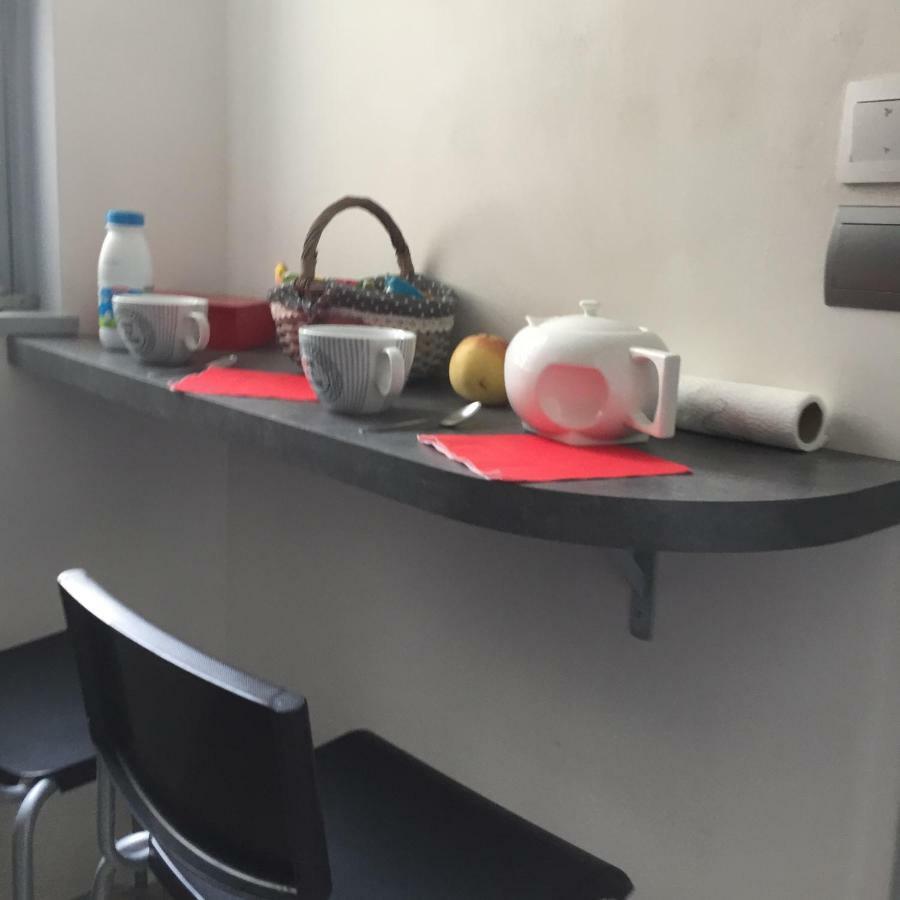 Le Petit Lecoy Apartment Сомюр Екстериор снимка